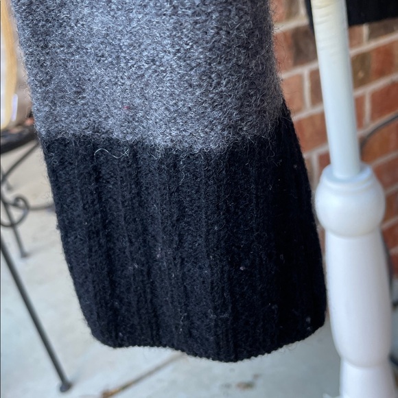 Herman Geist Wool With‎ Faux Fur Zip Up Cardigan Sweater - Picture 8 of 10